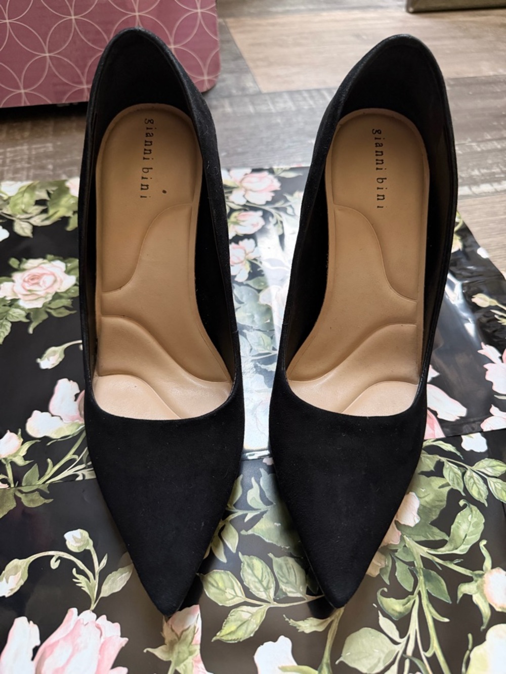 Gianni Bini Black Suede Pointed-Toe Heels